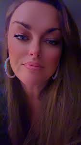 Brandy Bentley's Instagram, Twitter & Facebook