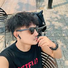 Jaycee Leyva updated his profile picture.