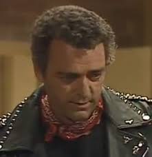 15 Sentences That Live In My Head Rent Free: Follow Amazon Books 📖