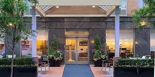 A modern oasis of friendly services and contemporary boutique style, the new holiday inn express midtown west offers the ideal place. Midtown Hotels Near Madison Square Garden Holiday Inn Express Nyc Chelsea