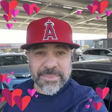 Hey 👋 I'm Samuel from Hartsville south Carolina I'm single never been  married before I love beautiful Latina women I'm seeking for a Latina woman  that lives in or near state south