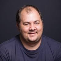 Edward Kinder's Instagram, Twitter & Facebook