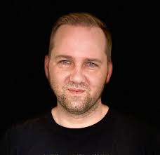 Amazon.com: Efrén Manuel Villaverde Pérez: books, biography, latest update