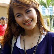 Blessed with good looks, she started to model at the tender age of five. Ayu Ting Ting Ayutingting Ofc Twitter