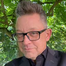 Will a 2017 GLA 250 Sport steering wheel fit in a 2009 C300 Sport?