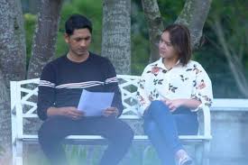 Sebab, elsa telah ditangkap polisi usai menjadi dalang pembunuhan roy 4 tahun lalu. Siap Siap Nonton Ikatan Cinta Nanti Malam Al Dan Andin Liburan Ayo Bandung