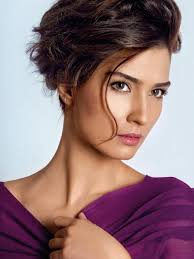 صور حفل زفاف tuba büyüküstün لميس توبا بويوكوستن وأونور صايلاك ‎1. Ù…Ù† Ø­Ù„Ù… ØªØµÙ…ÙŠÙ… Ø§Ù„Ø£Ø²ÙŠØ§Ø¡ ÙˆØ§Ù„ØºÙ†Ø§Ø¡ Ø¥Ù„Ù‰ Ø¥Ø­ØªØ±Ø§Ù Ø§Ù„ØªÙ…Ø«ÙŠÙ„ ØªÙˆØ¨Ø§ Ø¨ÙˆÙŠÙˆÙƒØ³ØªÙˆÙ† Ù…Ù…Ø«Ù„Ø© Ù…Ù† Ø§Ù„Ø¯Ø±Ø¬Ø© Ø§Ù„Ø£ÙˆÙ„Ù‰ ØªØ®ØªØ§Ø± Ø£Ø¯ÙˆØ§Ø±Ù‡Ø§ Ø¨Ø¹Ù†Ø§ÙŠØ© ÙˆØ´Ù‡Ø±ØªÙ‡Ø§ Ø¹Ø§Ù„Ù…ÙŠØ© Al Yaqza Al Jadeeda
