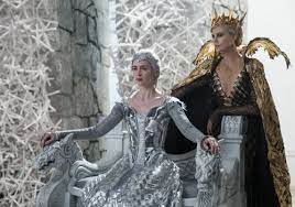 Emily blunt and charlize theron in the huntsman: The Huntsman Winter S War Reeling Reviews