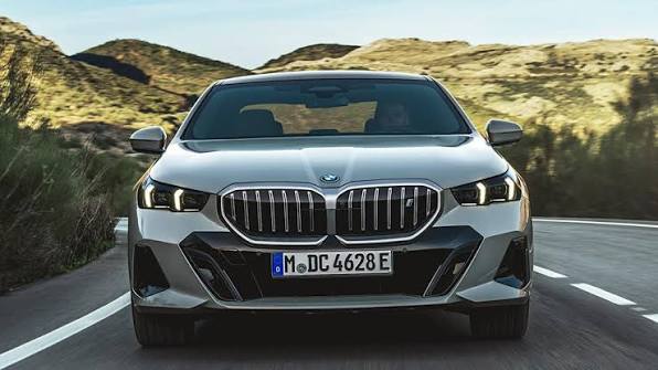 BMW M5 CS
