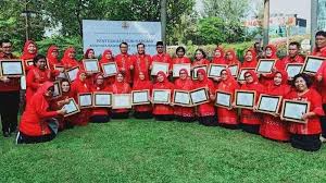 Dengan adanya program adiwiyata diharapkan seluruh masyarakat di sekitar sekolah agar dapat menyadari bahwa lingkungan yang hijau adalah lingkungan yang sehat bagi kesehatan tubuh. Sebanyak 32 Sekolah Dari Deli Serdang Raih Dua Penghargaan Bergengsi Tribun Medan