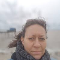 50+ "Sandra Léger" profiles