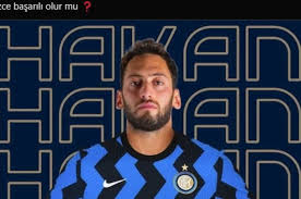 Hakan çalhanoğlu'nun yarın inter için sağlık kontrolünden geçeceğini bildiren trt spor roma muhabiri dündar keşaplı, sözleşmenin 3+1 yıllık olduğunu ifade etti. Sl8ej1cj2ccknm