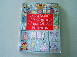 Enjoy the summer daze with sunflowers and sunbeams blossoming on cloth. Donna Kooler S 555 Country Cross Stitch Patterns Klc Creations