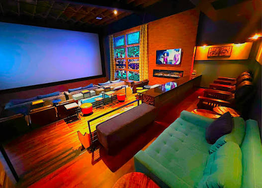 strong>Portland Penthouse</strong><br> Capacity: 34 guests | Studio One  Theaters | Movie Theater in Portland, OR