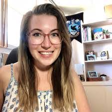 Raquel Mann's Instagram, Twitter & Facebook