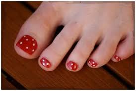 Cómo hacer una decoración de uñas muy fácil y bonita paso a paso. Sencillas Como Pintar Las Unas De Los Pies Nail Art