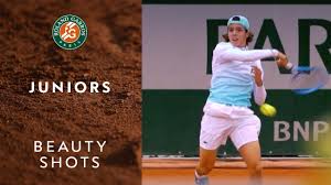 Tennis heroes grace roland garros clay courts roland garros was the first grand slam tournament to join the open era in 1968, and since then many tennis greats have graced the famous clay courts. Beauty Shots 10 Juniors Roland Garros 2020 Youtube