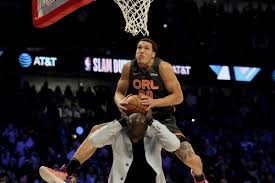 Latest on orlando magic power forward aaron gordon including news, stats, videos, highlights and more on espn. Takes A Lot Of Energy Aaron Gordon Still Salty Over The Loss Of Nba Slam Dunk Contest Essentiallysports