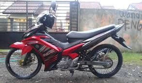 Biaya modifikasi jupiter mx king 150 ini menyentuh anggaran idr 10 jt an, yang paling berat ke sektor warna dan mesin. Kumpulan Modifikasi Mtr Jupiter Mx 2013 Terlengkap Pojok Otomania