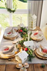 Deja que en toda tu casa se respire la navidad y decora las mesas con este lindo centro de mesa. Centros De Mesa Navidenos 40 Ideas Para Vestir La Mesa De Fiesta