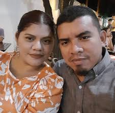 Vendo Ups Nueva sellada 1500VA 840W MOD FX- 1500VA con pantalla LCD .. es  una ups grande . Tiene 8 salidas de voltaje UPS NECESARIA PARA PROTEGER SUS  EQUIPOS SOBRECARGA PICOS DE