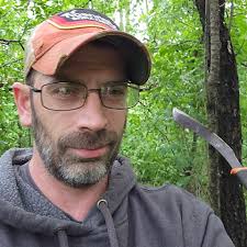 Where is the fuel station in 4 fields