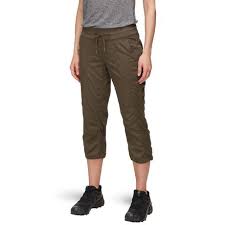 This product has been cleaned and may have required a repair that is now unnoticeable. The North Face Aphrodite 2 0 Capri Pant Women S Backcountry Com