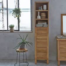 La colonne de salle de bain sert de meuble de rangement pour vos draps de bain, votre linge de toilette et vos produits de beauté. Colonne En Teck 180 Cm Meubles De Rangement Salle De Bain Tikamoon