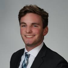 This summer I had the opportunity to intern with B Riley Real Estate in  Chicago. The combination of a small team and willingness of everyone to let  me in