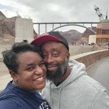 Iris Barr's Instagram, Twitter & Facebook