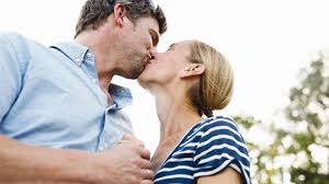 Since beetlejuice is a tim burton movie, there's plenty of dark tones scattered throughout the film. 6 Ways Kissing Boosts Your Health Everyday Health