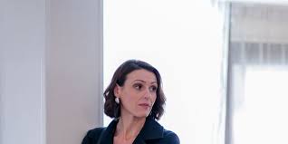 Bölüm izle, yeni bölümünü dizist farkıyla 720p full hd kalitede türkçe altyazılı izle. Doctor Foster Season 3 On Bbc One Cast Release Date Trailer And Everything You Need To Know