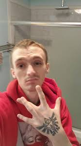 Kyle Schlesselman's Instagram, Twitter & Facebook