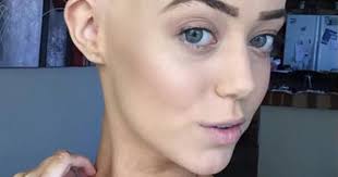 Model shares harrowing photo she kept secret for two years after suicide  attempt because it frightened her