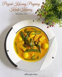 Kemudian dimakan dengan saus kehitaman yang manis dapat ditambahkan sambal. 10 Resep Sayur Kacang Panjang Enak Praktis Dan Bikin Nagih
