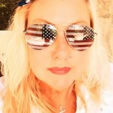 Stream Daria Lee music