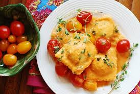 This notion rings particularly true along the amalfi coast, known for its sensational citrus exports, as well as in sicily, where the sunny mediterranean climate renders perfectly perfumed lemons. Ravioli With Spinach And Ricotta Cheese Filling In Tomato Cream Sauce Julia S Album