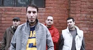 Vuia la radio ca o sa ploua, vuia la televizor. Video Grupul De Rezistenta N Ai Tu Treaba Muzica Hiphop Rap Hiphoplive
