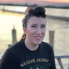 Brianne Rose's Instagram, Twitter & Facebook