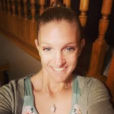 Ashlee Dennis's Instagram, Twitter & Facebook