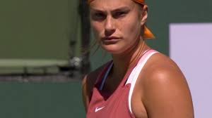 Sabalenka revela cómo Mark Philippoussis la ha ayudado a lidiar con sus  miedos al saque