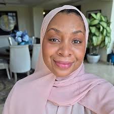 Top 15 White Privilege Influencers in 2025