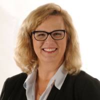 COM Students "Hang Out" During Medical School's Long Climb "Step it Up" for  Art! Drive that Saves Lives