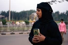 Menerusi pembentangan bajet 2018 oleh perdana menteri malaysia, majikan boleh membuat permohonan pembantu rumah asing (pra) secara online mulai 1 januari 2018. Abuse In Saudi Arabia How Bangladeshi Maids Escape Dream Job Middle East Eye