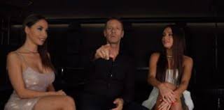 Upgrade your account to watch videos with no limits! Martina Smeraldi Blog Social Tv