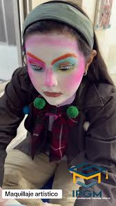 ✨ Excelencia en acción en el Instituto Profesional Gabriela Mistral ✨ La  Ing. Marjorie Rosero junto a nuestro capacitador internacional Oscar  Estrada presentaron una impecable técnica de control de canas, demostrando  el