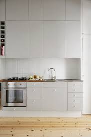 It will look especially pretty in a home with grey walls and gold. 1001 Ideas For Stylish Subway Tile Kitchen Backsplash Designs