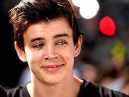 Explore more searches like hayes grier vine. Internet Tv Dance Star Hayes Grier Arrested In Charlotte Charlotte Observer