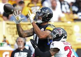 JuJu Smith-Schuster Emerges as Biggest Winner as Steelers Injury List Shockingly Features Colts Star Pittman Jr