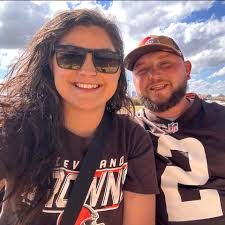 What are good salons in Bellevue, Ohio?